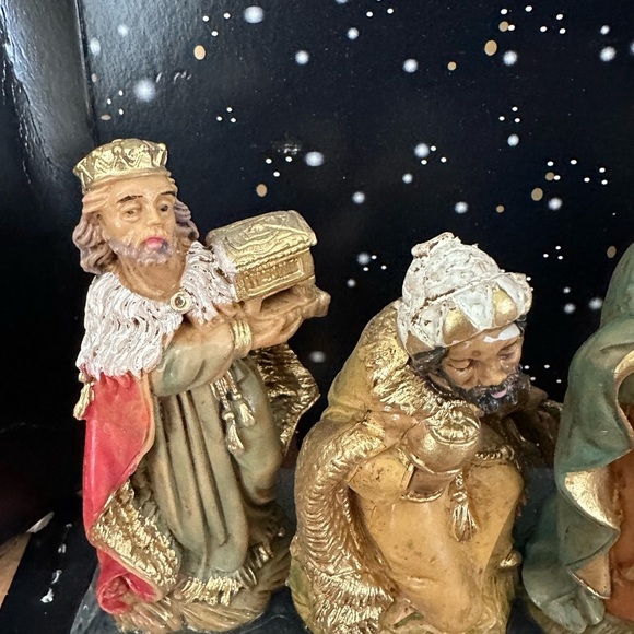 Euromarchi 8 Piece Holy Nativity Set 4” Christmas Figures Hand Crafted in Italy - Picture 13 of 16